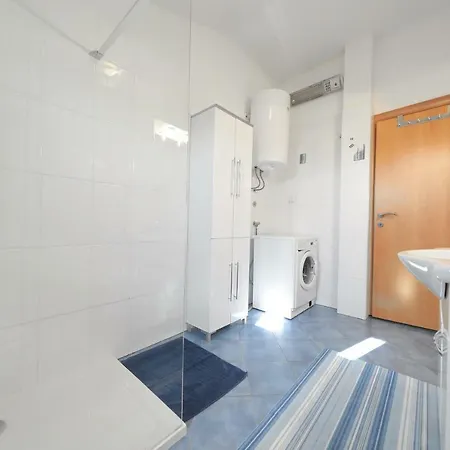 Paludo * 诺维格勒达尔马提亚